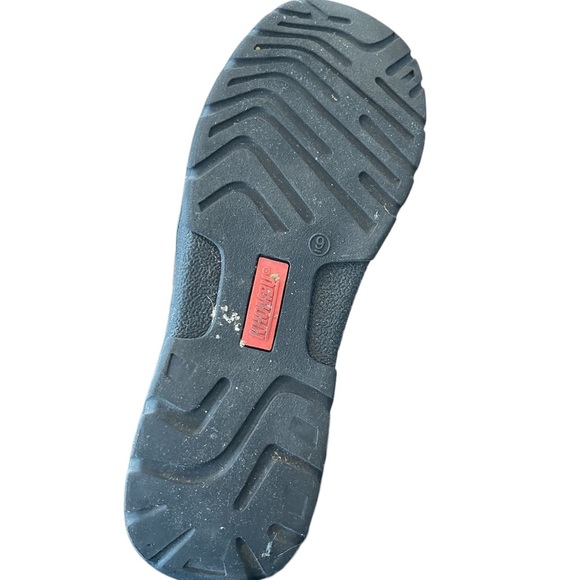 KHOMBU “Jessica” Black ankle booties with grey fur Size 9 - Picture 8 of 8